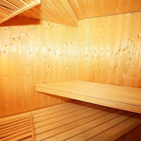 Strandhaus Duenenweg 62 Mit Terrasse, Sauna Und Kamin * Baabe