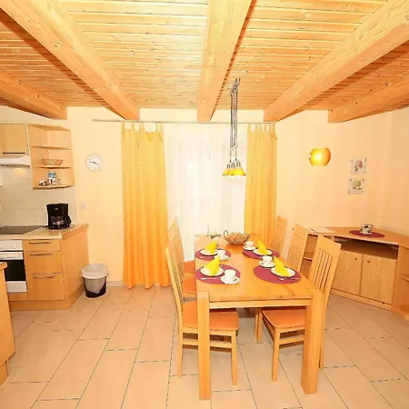 Strandhaus Duenenweg 62 Mit Terrasse, Sauna Und Kamin Baabe